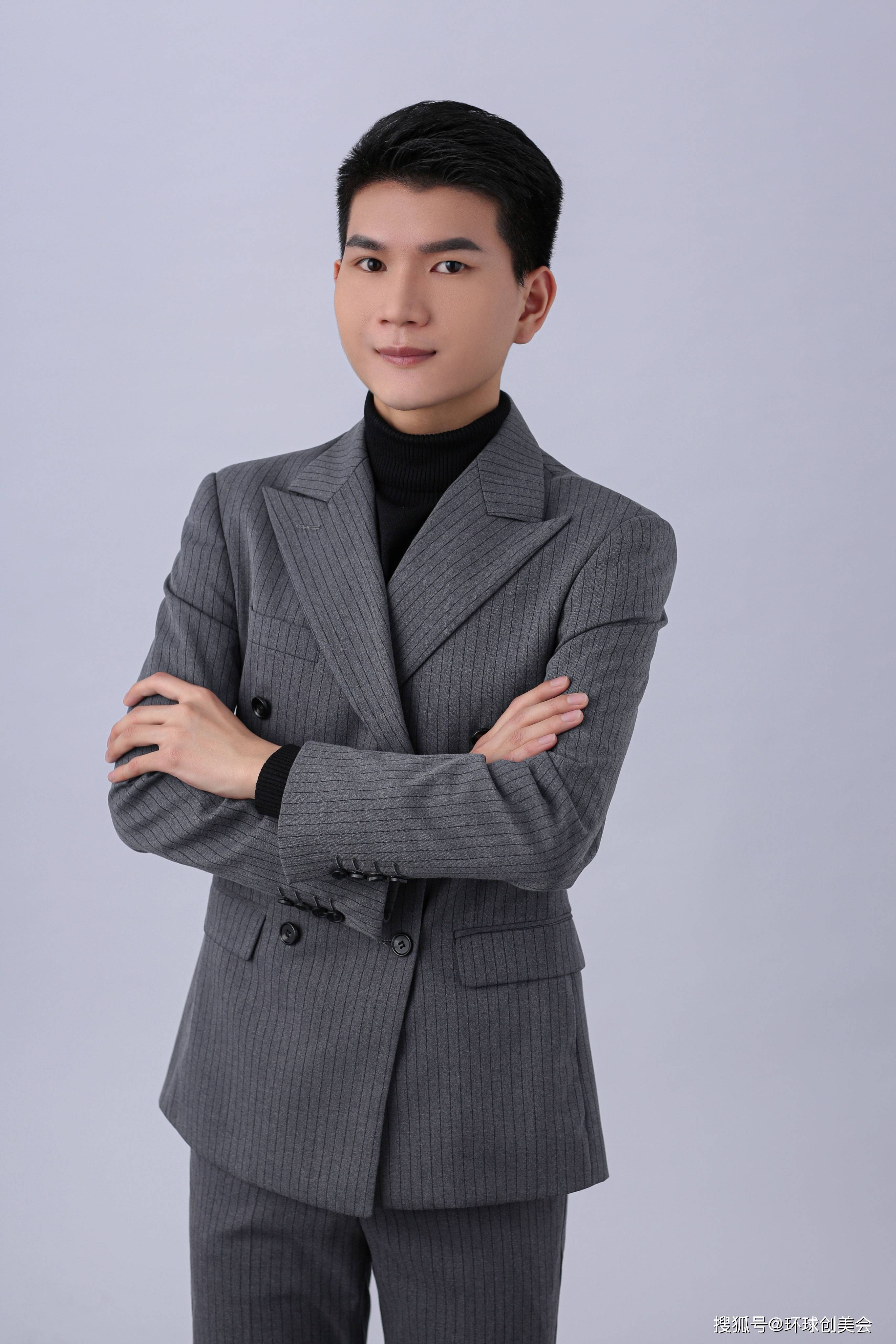 秦正莱 视觉与舞美负责人